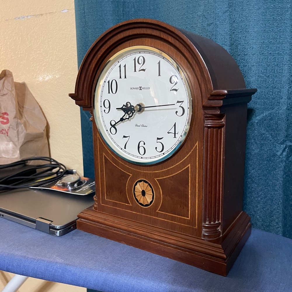 Howard Miller Mantel Clock